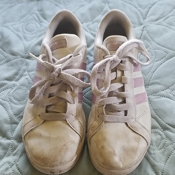 girls size 2 tennis shoes
